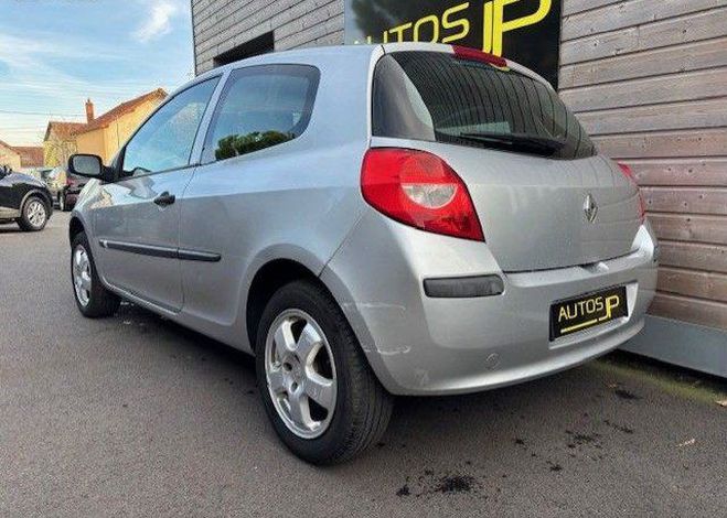 Renault Clio iii 1.2 16v 75 authentique 3p Gris de 2007