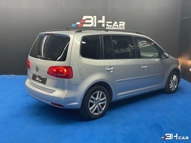 Volkswagen Touran II 1.6 TDI 105ch FAP Trendline BVM6 Gris de 2015