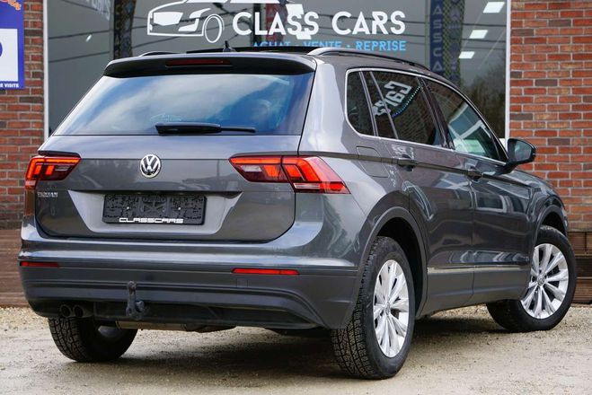 Volkswagen Tiguan 2.0 TDi SCR HIGHLINE CAM360 PANO DISTRON Gris M�tallis� de 