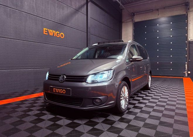 Volkswagen Touran cup 1.6 tdi bluemotion 105ch 7 places at Gris de 2014