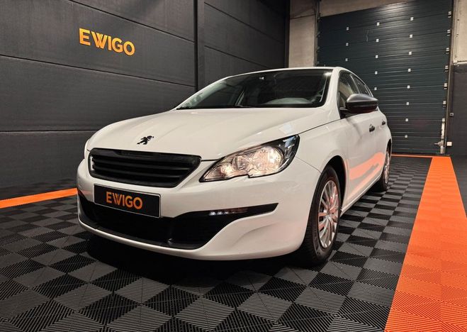 Peugeot 308 generation-ii 1.2 vti 82ch climatisation Blanc de 2016