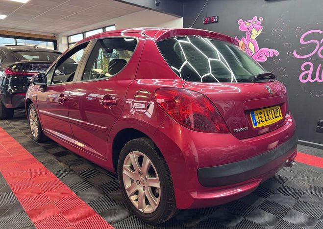 Peugeot 207 ?PEUGEOT 1.6 HDi 90 SPORT PACK? Rouge de 2007
