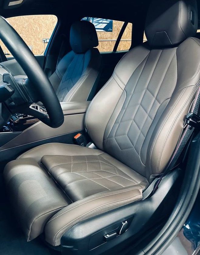 BMW i5 (G61) TOURING M60 XDRIVE 601 83.9 KWH M  Bleu de 2024