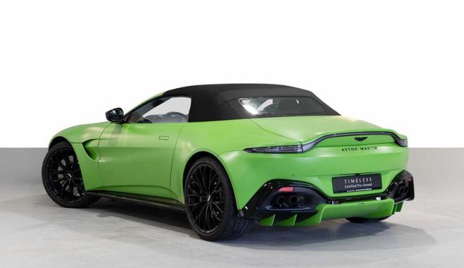 Aston martin V8 Vantage Cabriolet Vert Kermit matte de 2022