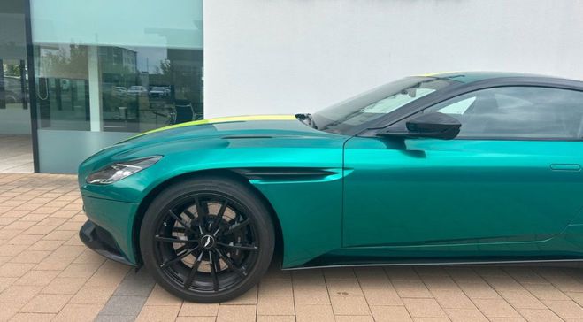 Aston martin DB11 V12 AMR covering F1 AM Gris magnetic de 2020