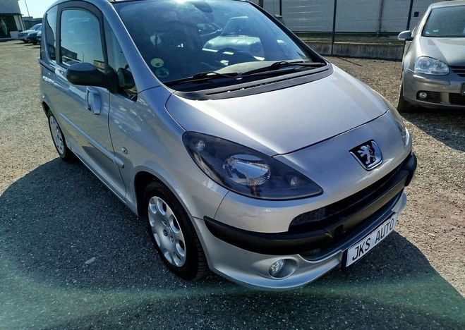 Peugeot 1007 1.6 i 110cv BVA Argent de 2005