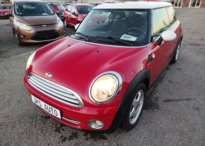 Mini One 2 (R56) Cooper 1.6 i 16V 120cv Rouge de 2007