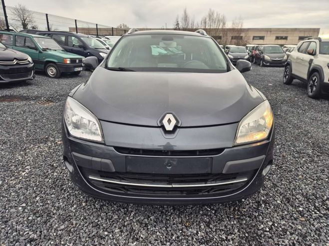 Renault Megane SW 1.5 dCi Bose Edition --MARCHAND OU EX Gris de 