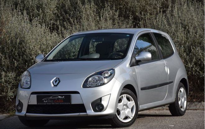 Cliquer pour voir la photo suivante Renault Twingo 2 1.2 75ch authentique Gris de 2009