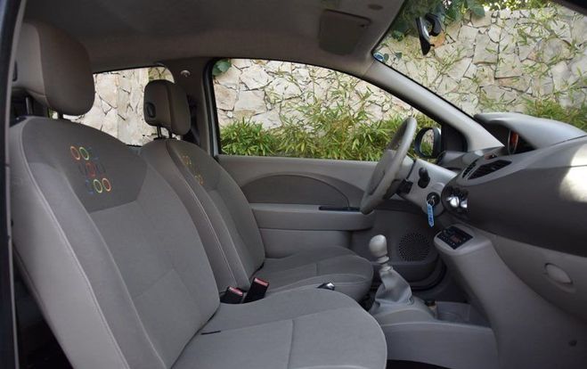 Renault Twingo 2 1.2 75ch authentique Gris de 2009