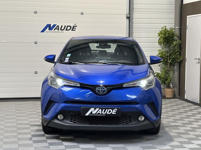 Toyota C HR Hybride (RC18) 122 ch e-CVT dynamic - Su BLEU FONCE de 2019