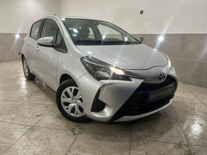 Toyota Yaris 70 VVT-I 70CV FRANCE CONNECT 45000KMS GRIS de 2020