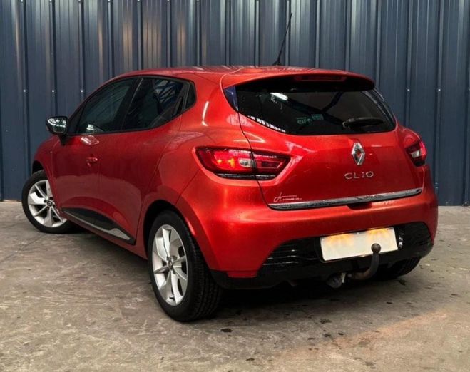 Renault Clio 1.2 l 75ch 2015 - Garantie 1 an - Carpla Rouge de 2015