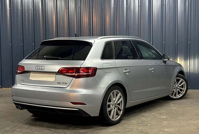 Audi A3 SPORTBACK 1.5 35 TFSI 150 DESIGN LUXE S- Gris de 2020