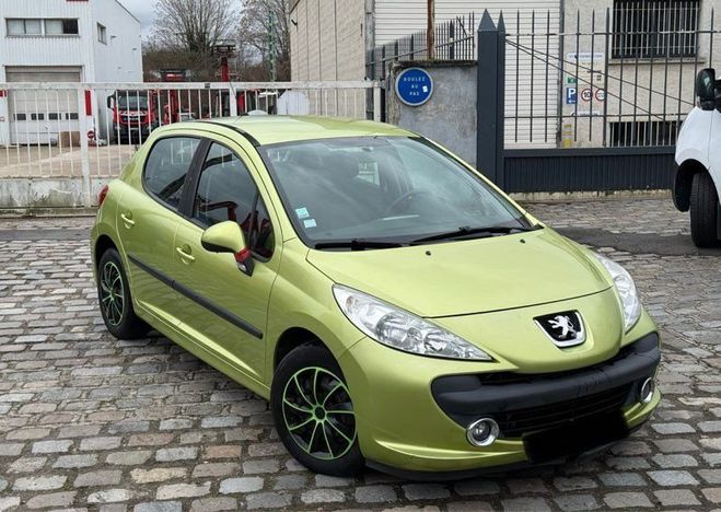 Peugeot 207 1.6 HDi 90CV 5 Portes Ann�e 01-2008 223. Vert de 2008