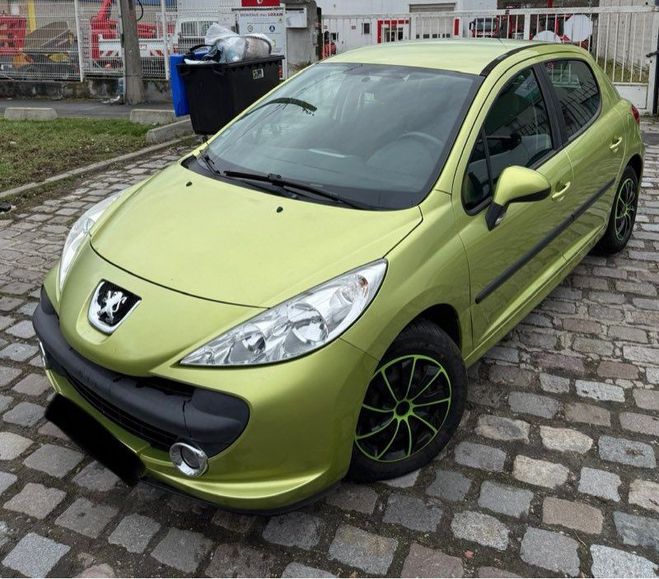 Peugeot 207 1.6 HDi 90CV 5 Portes Ann�e 01-2008 223. Vert de 2008