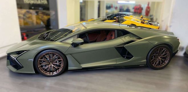 Lamborghini Revuelto  Vert de 2024