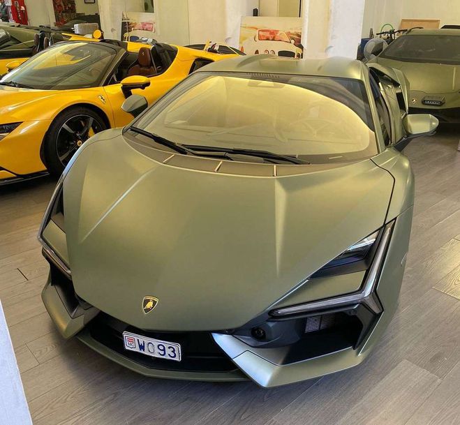 Lamborghini Revuelto  Vert de 2024