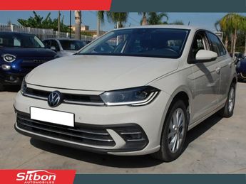  Voir d&eacute;tails -Volkswagen Polo 1.0 TSI 110 DSG 7 VI Style SEMI CUIR CAM &agrave; Saint-�gr�ve (38)