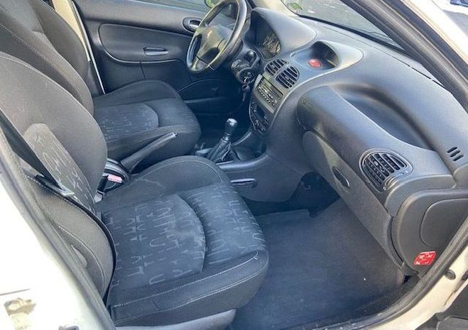 Peugeot 206  SW 1.6 L 16v 110 cv XS  de 2003