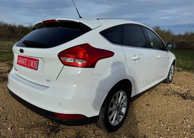 Ford Focus TDCI 120 cv Titanium & GPS Bluetooth r�g Blanc de 2017