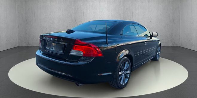 Volvo C70 CC D4 177ch Summum Geartronic *GARANTIE  noir m�tal de 2012