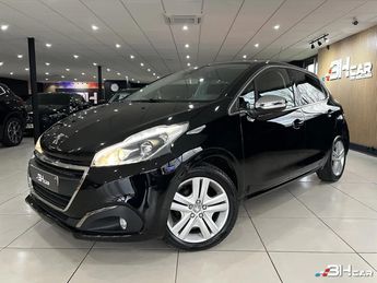  Voir d&eacute;tails -Peugeot 208 ALLURE BUSINESS 1.2 PURETECH 110 CH BVM6 &agrave; Fay-aux-Loges (45)