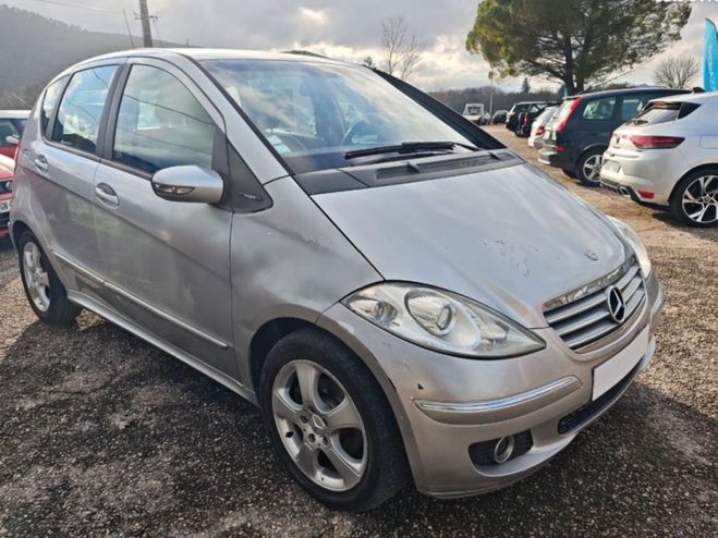 Mercedes Classe A A170. 1.7i Grise de 2004