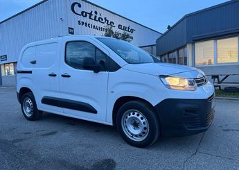  Voir d&eacute;tails -Citroen Berlingo 7750ht 1.5 130ch &agrave;   La Boisse (01)