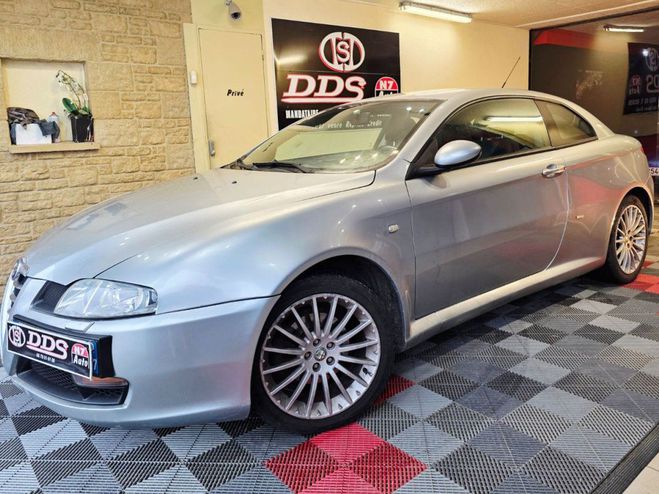 Alfa romeo GT 1.9 JTD 150 SELECTIVE CT OK Gris Clair de 2005