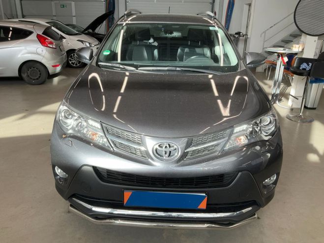 Toyota RAV 4 4 2.0 i 150 ch clim sieges elec CRIT'AIR Gris Clair de 2013