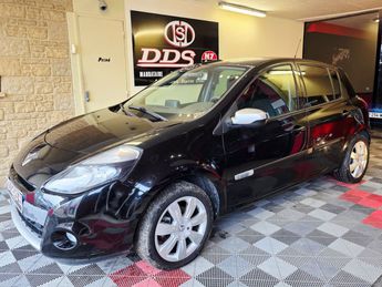  Voir d&eacute;tails -Renault Clio III 1.2 l GPS REGUL CLIM DISTRI NEUVE &agrave; Laveyron (26)