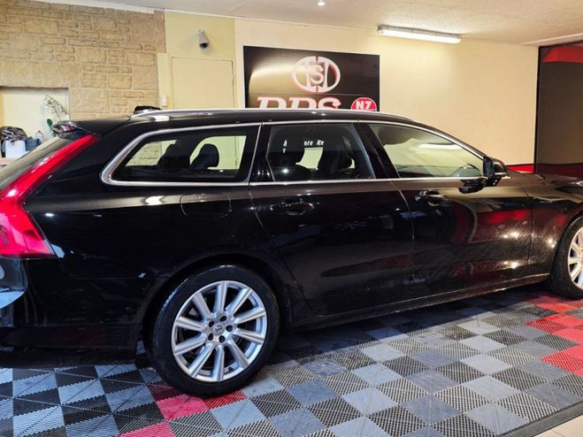Volvo V90 II D5 235 CH MOMENTUM 4X4 FULL OPTIONS Noir de 2018