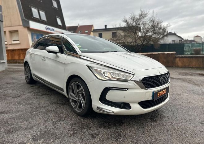 Citroen DS 5 automobiles 2.0 e-hdi hybrid4 200h 165 Blanc de 2015