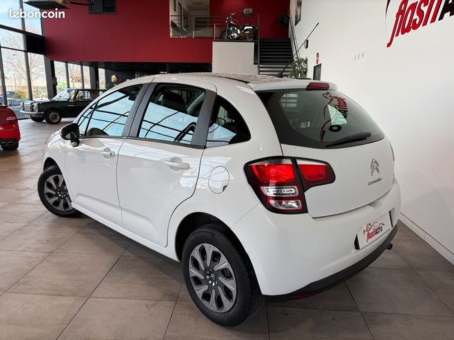 Citroen C3 II VTi 68cv CONFORT-2016 Blanc de 2016