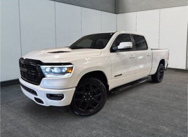 Dodge Ram 1500 SPORT 5,7L V8 HEMI 395 - 26000 KMS  de 2022