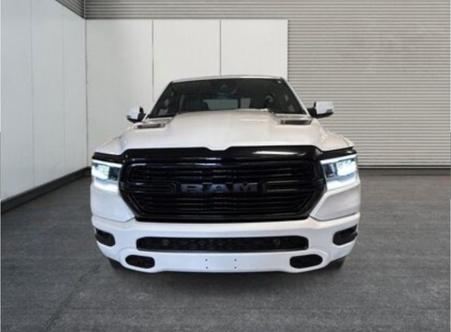 Dodge Ram 1500 SPORT 5,7L V8 HEMI 395 - 26000 KMS  de 2022