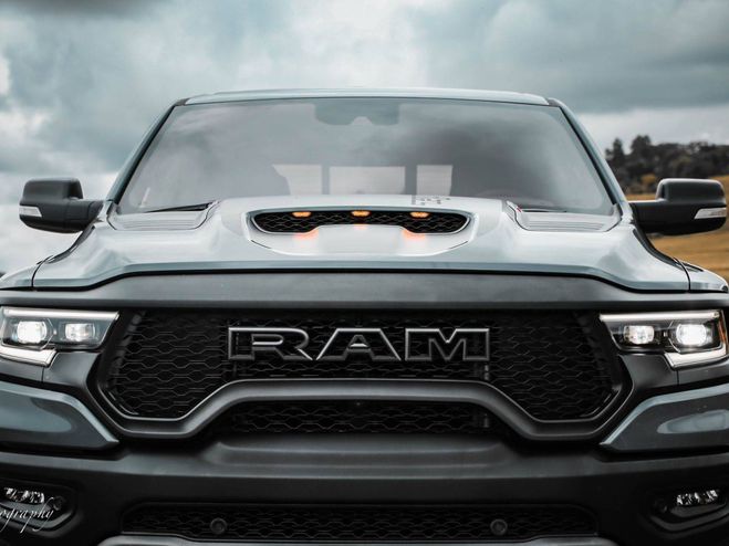 Dodge Ram 6.2 V8 TRX LAUNCH EDITION GRIS de 2021