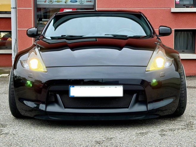 Nissan 370Z Show car / Stance BVM Noir de 2011