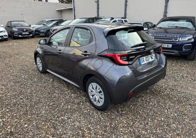 Toyota Yaris 116H Dynamic Business   Programme Beyond Gris de 2022