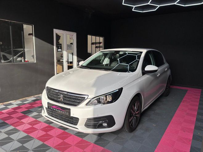 Peugeot 308 PureTech 130ch EAT8 Allure / COURROIE DE Blanc de 2019