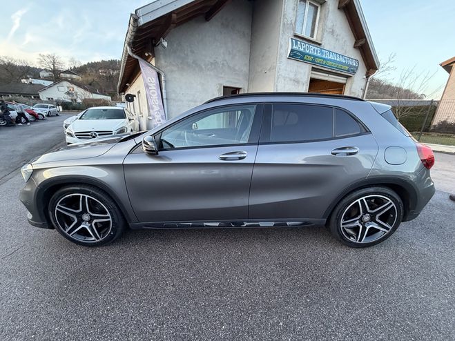 Mercedes Classe GLA 220 CDI FASCINATION 7G-DCT GRIS F de 2015