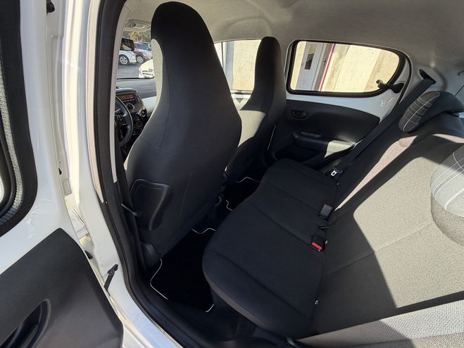 Peugeot 108 1.0 VTI STYLE ETG5 5P BLANC de 2017