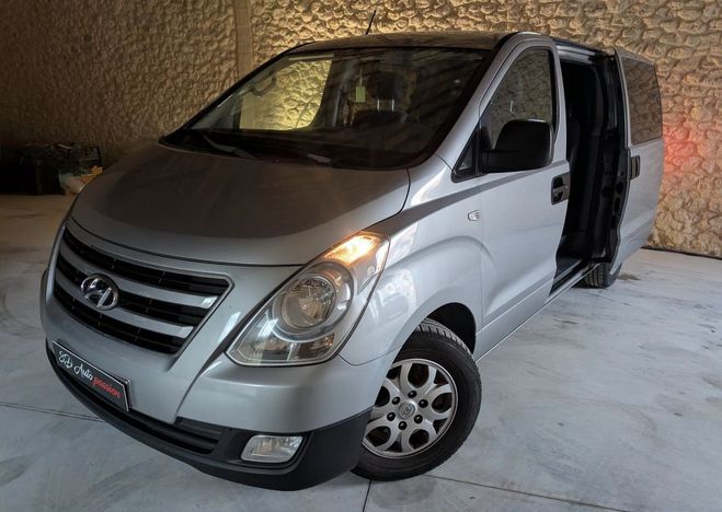 Hyundai H1 H-1 TRAVEL 2.5l CRDI 136ch finition conf Gris de 2015
