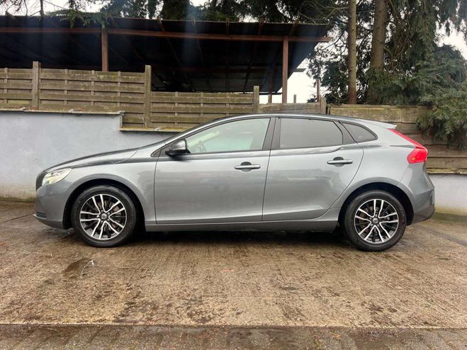 Volvo V40 2.0 T2 122cv 6vit Momentum Gris M�tallis� de 
