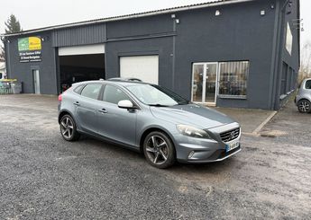  Voir d&eacute;tails -Volvo V40 II T2 1.5 Ti 16V Geartronic 122 cv Bo�te &agrave; Douai (59)
