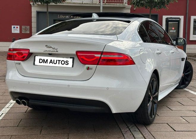 Jaguar XE 2.0d r-sport toit pano   camere recul 20 Blanc de 2018