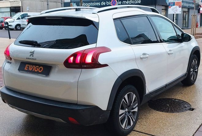 Peugeot 2008 1.2 pt 110ch allure eat6 bva carplay gps Blanc de 2019