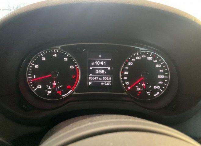 Audi A1 1.4 TFSI 122CH AMBITION LUXE S TRONIC 7 Gris C de 2013