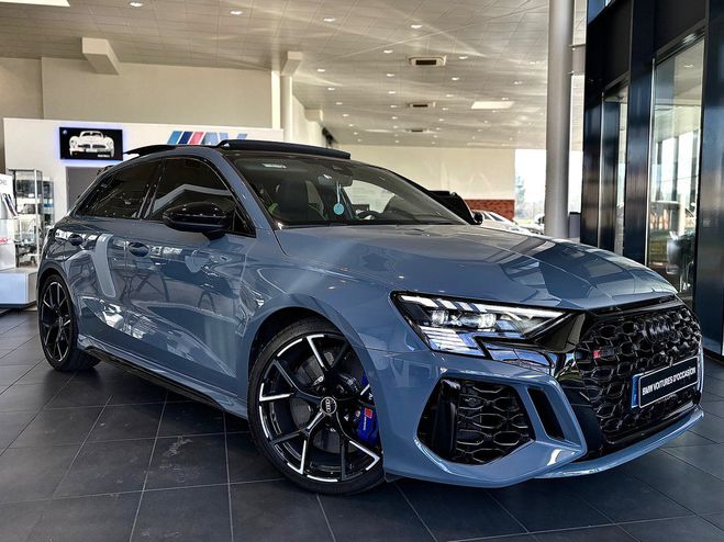 Audi RS3 Sportback Malus Pay� FR - 400ch - LOA :  Gris Clair de 2023